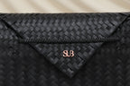 Hitam Folio