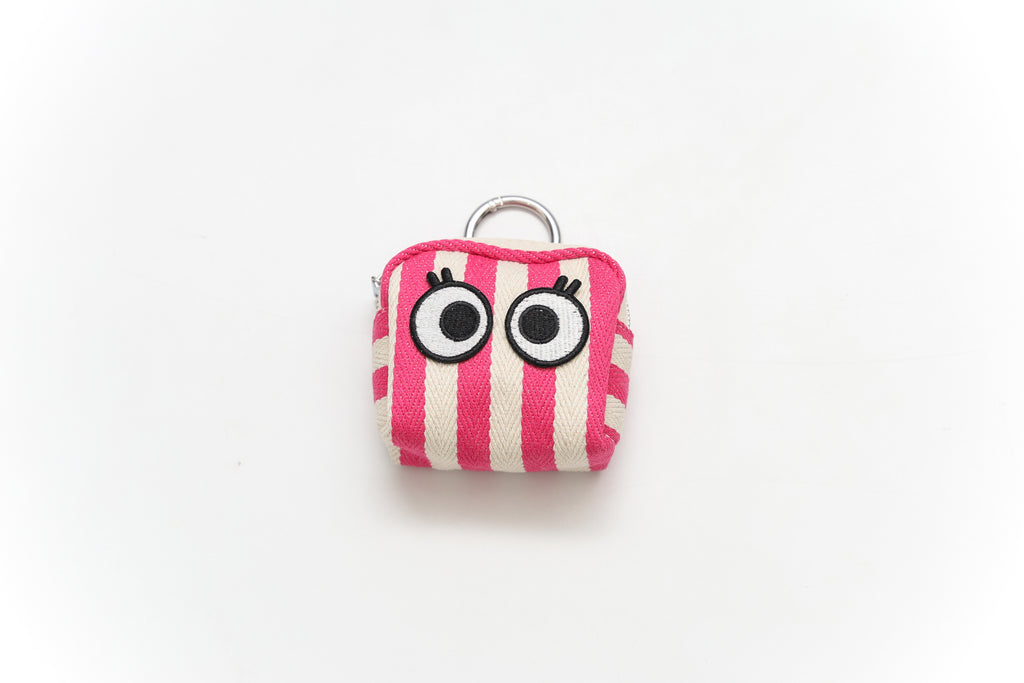Wink Pouch
