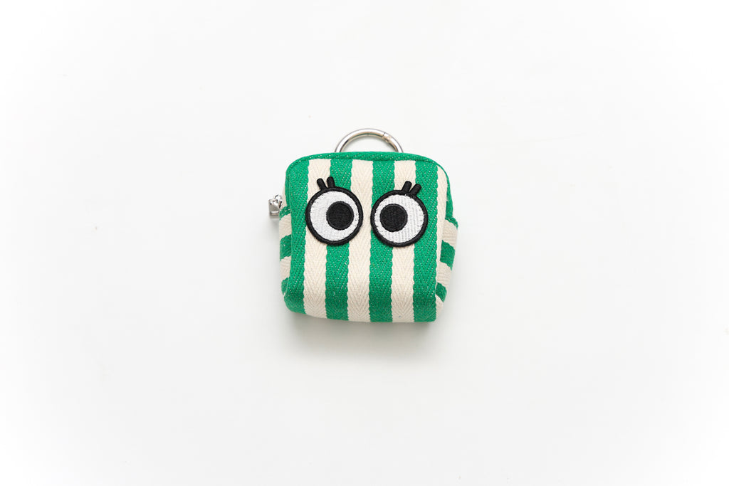 Wink Pouch